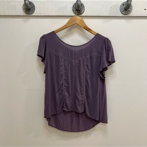 Wild Pearl flowy lavender blouse